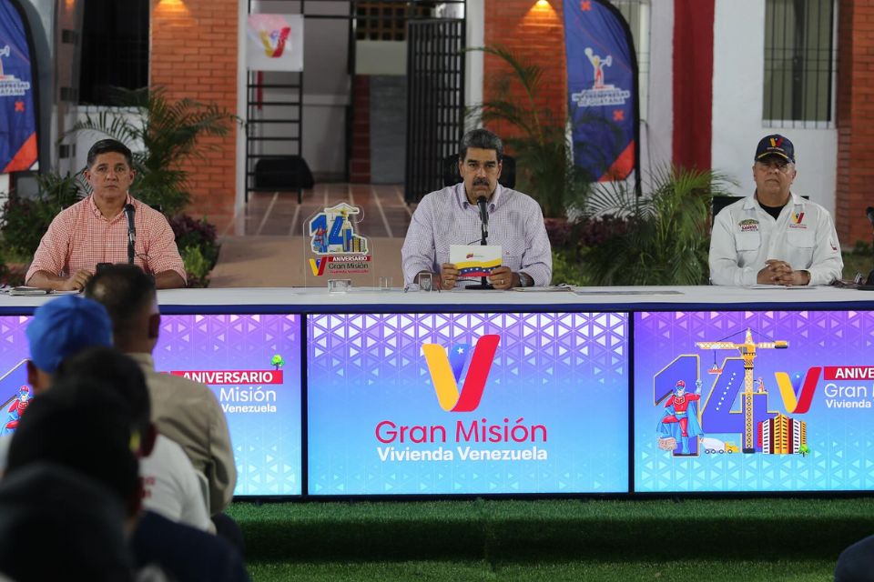 Maduro aumento bono de guerra salario mínimo