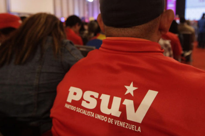 Los impresentables camaradas