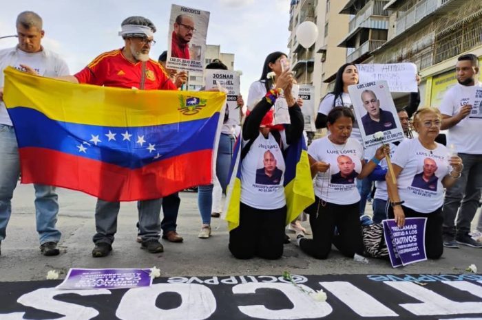Vigilia presos políticos El Helicoide