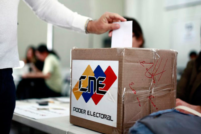 Votar es resistir