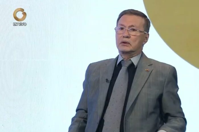 rector Conrado Pérez CNE