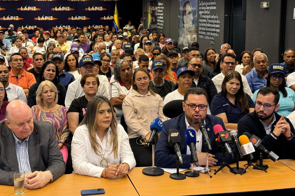 Antonio Ecarri Alianza del Lápiz