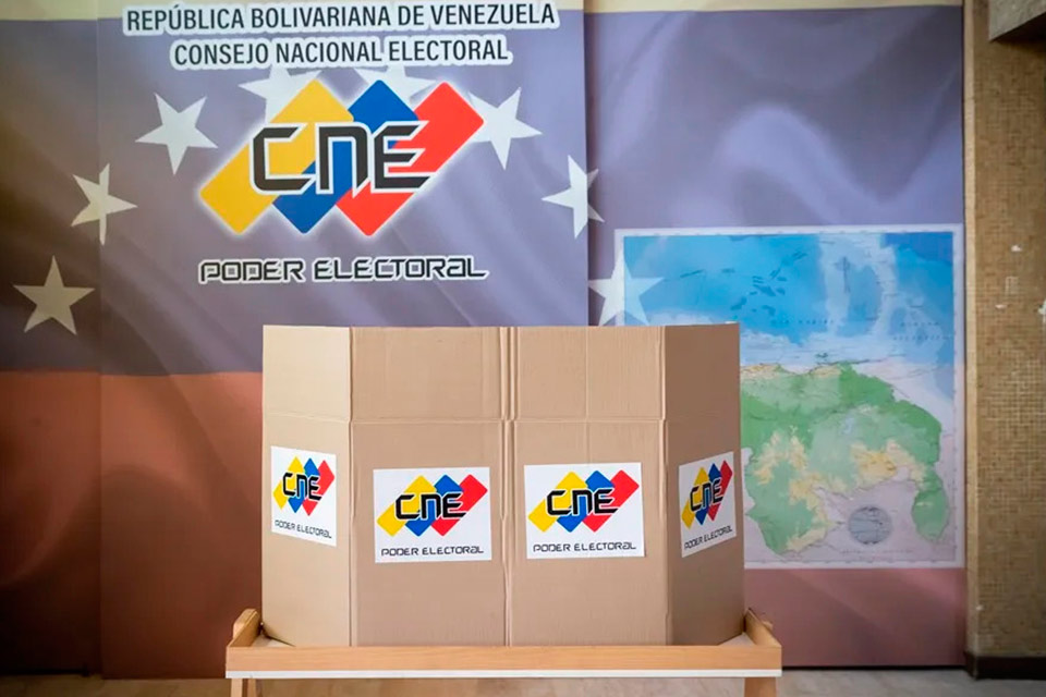 Quien gana conduce, quien pierde acompaña