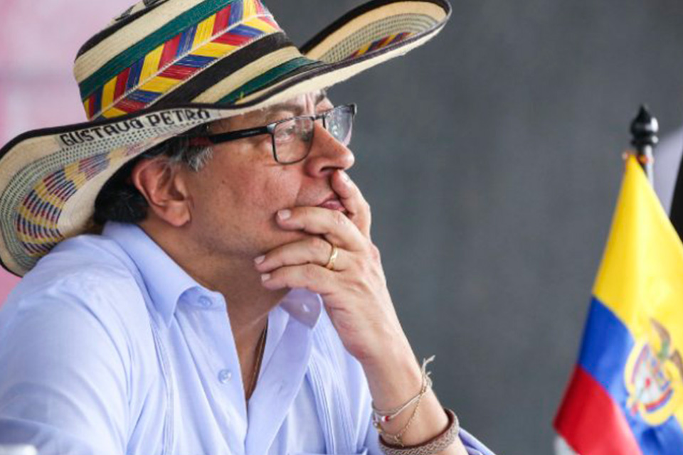El progresismo como mampara / Gustavo-Petro