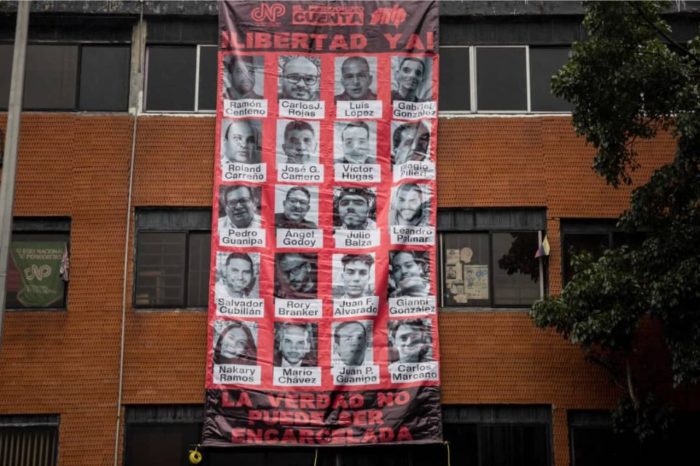 periodistas detenidos