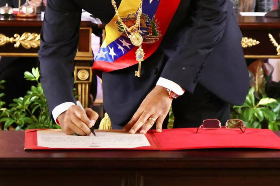 Venezuela: Milenarismo y teoría de los incentivos