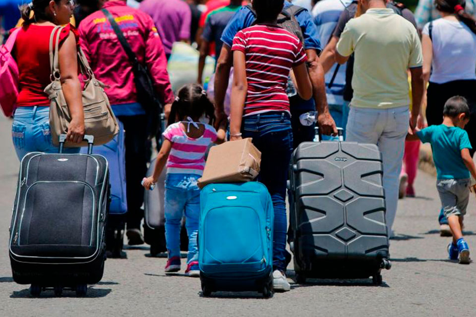 refugiados La esperanza en una maleta