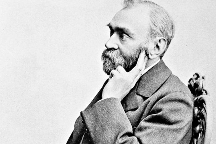 Entre la culpa de Nobel y las guerras de hoy / Alfred Nobel