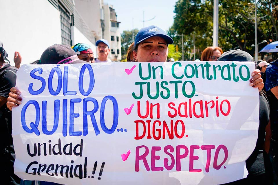 Pliego de peticiones para la transición democrática