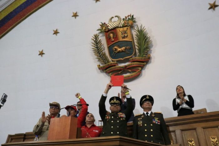 Ley del Comando para la Defensa Integral de la Nacion Asamblea Nacional parlamento