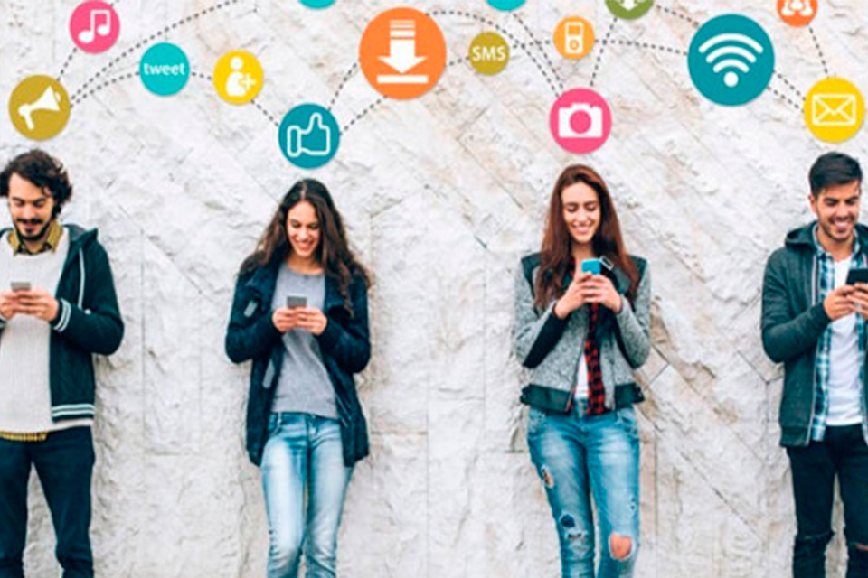 Dopamina digital: La tiranía del "me gusta"