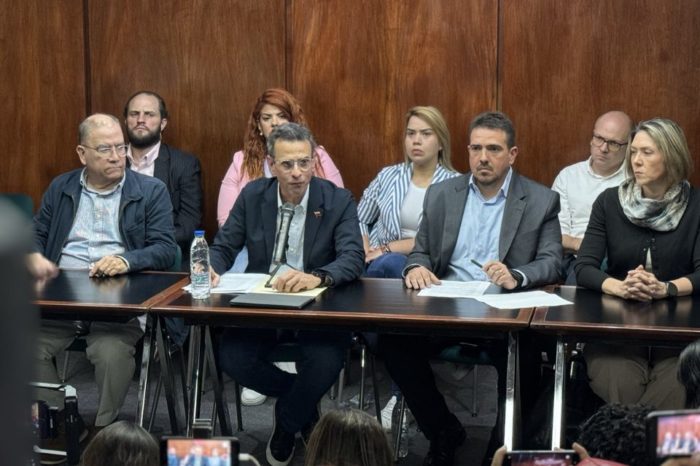 Henrique Capriles Grupo Parlamentario Libertad