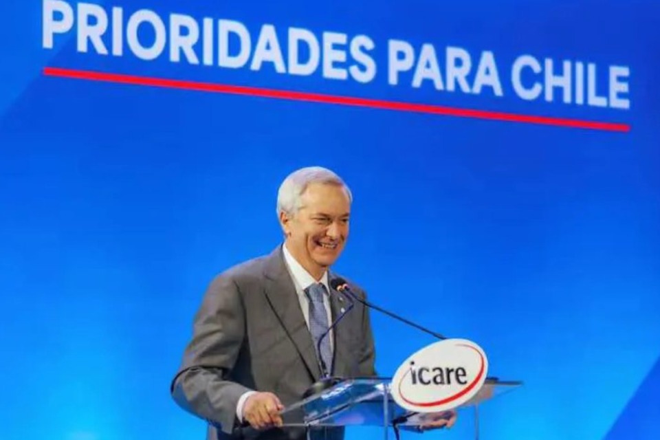 El silencio estratégico de Kast y los riesgos para la agenda de género en Chile 