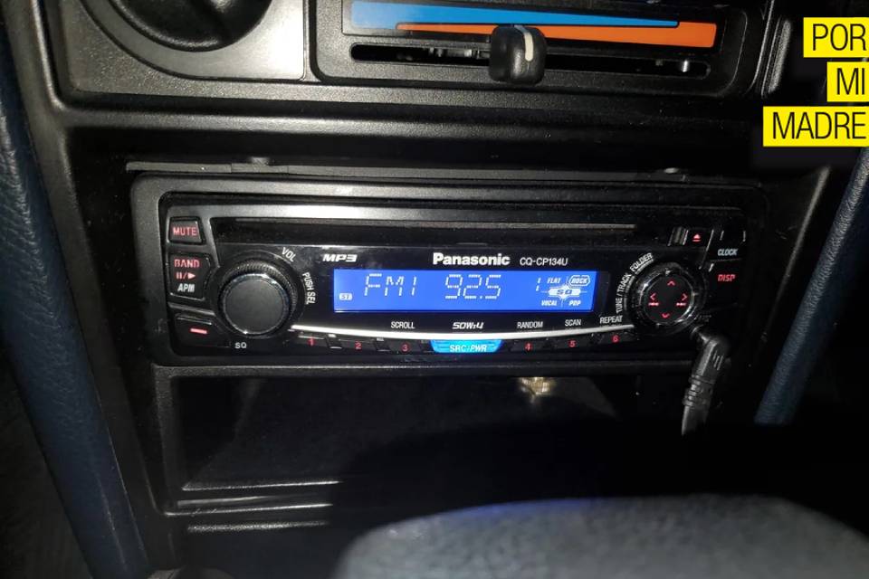 Radio Por Mi Madre radios