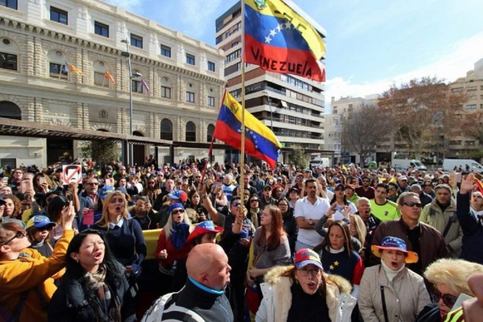 Venezolanos en España