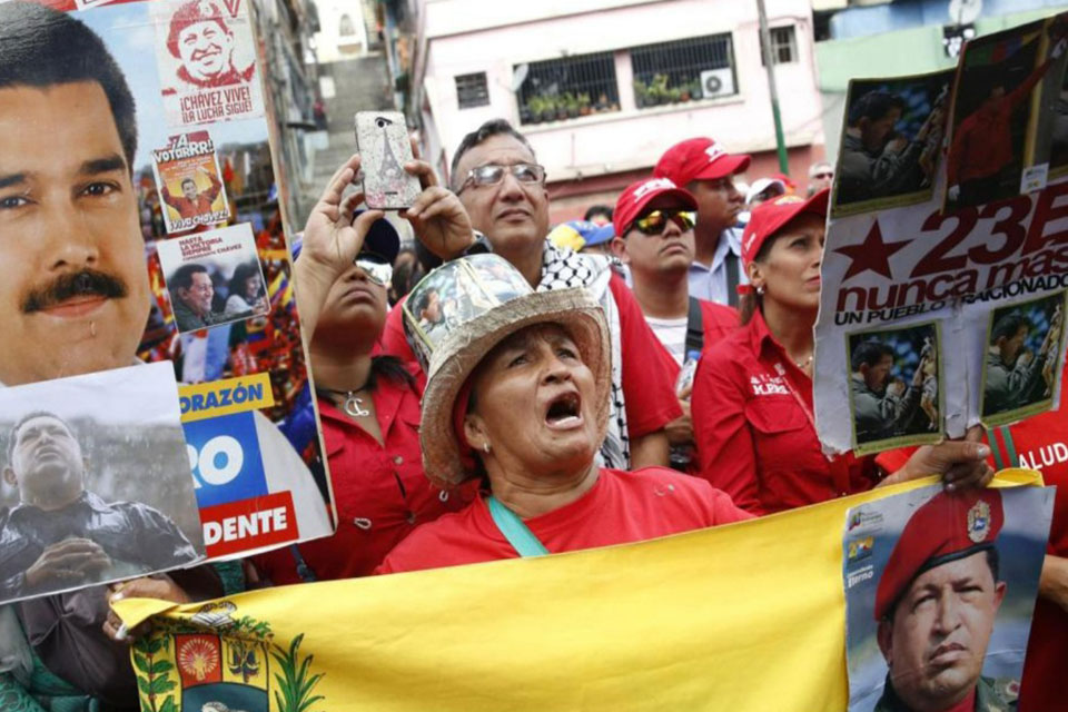¿Posmadurismo o poschavismo?