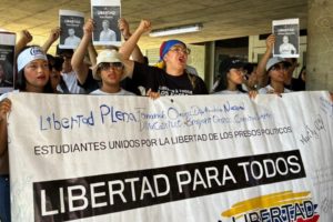 Protesta UCV presos políticos amnistía