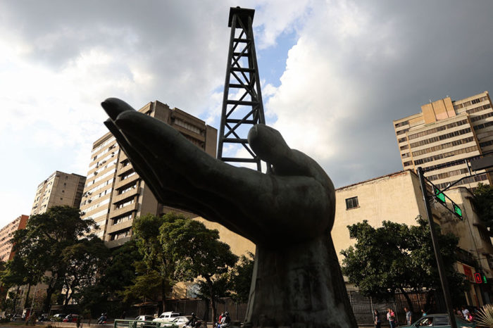 Nuevo modelo de negocios en la industria petrolera venezolana