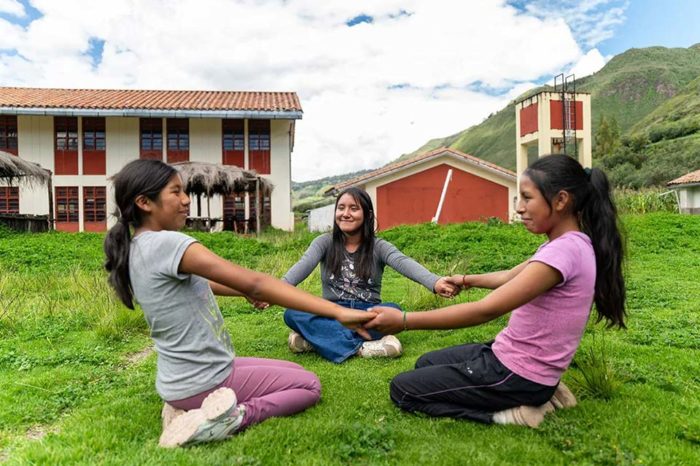 Perú con retrocesos en derechos de niñas y mujeres