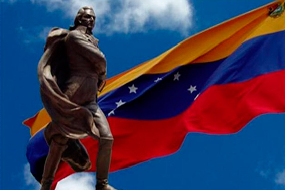 El tricolor: un viaje de sangre, mar y tierra