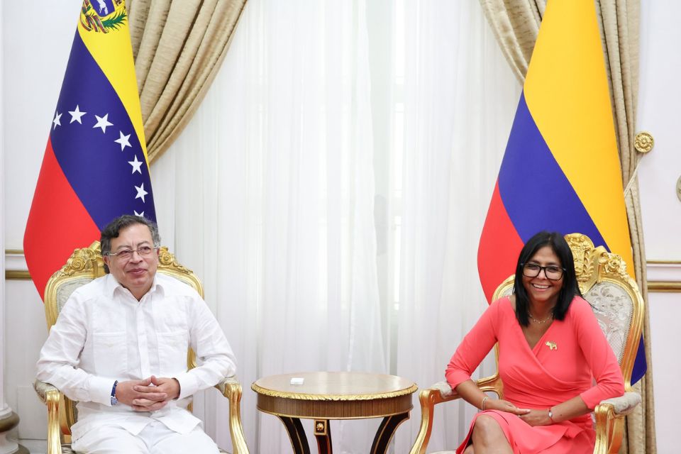 Gustavo Petro (Colombia) Delcy Rodríguez