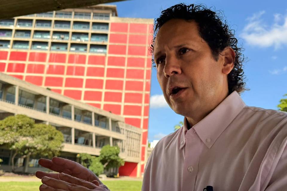 Fracisco Garcés - comisión presidencial para la recuperación de la ucv