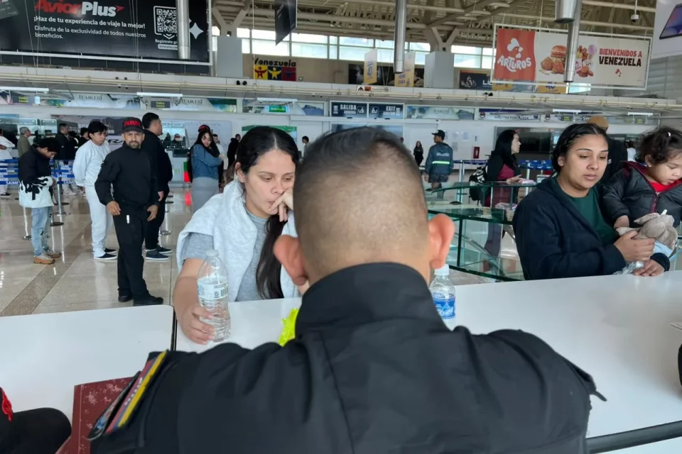 Migrantes retornados 01-04-2026