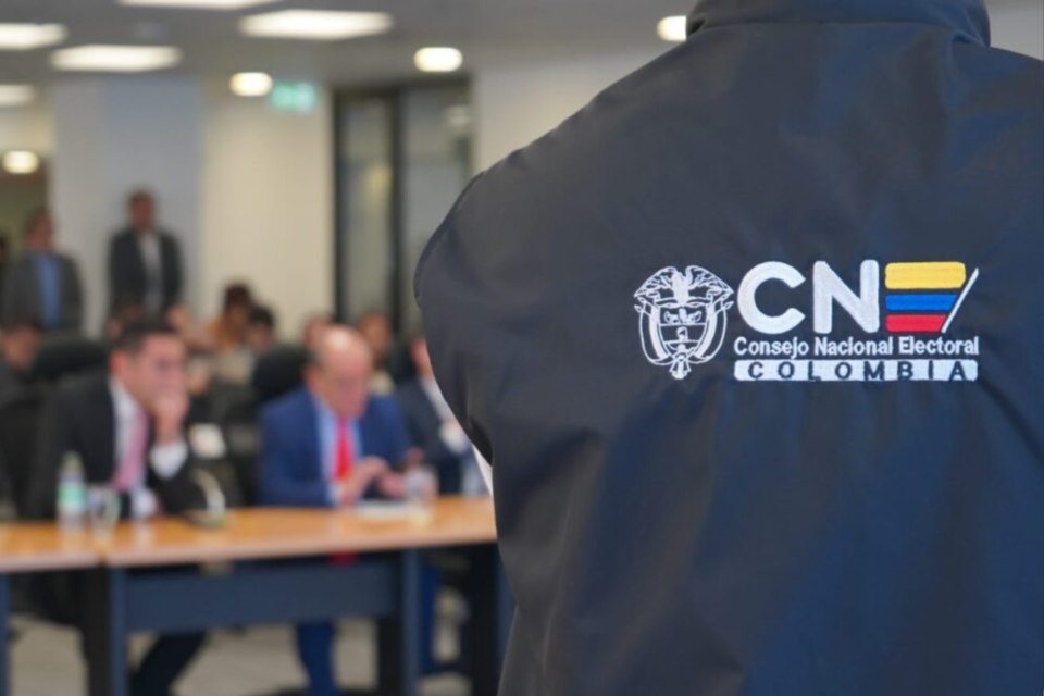 CNE Colombia observadores