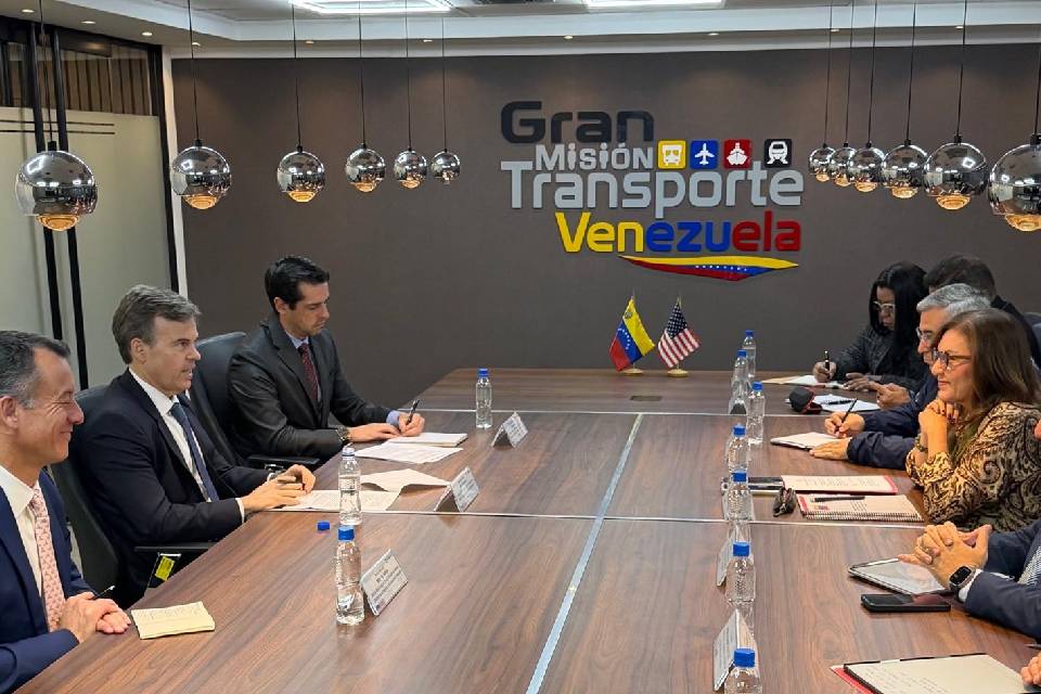 venezuyela misión transporte