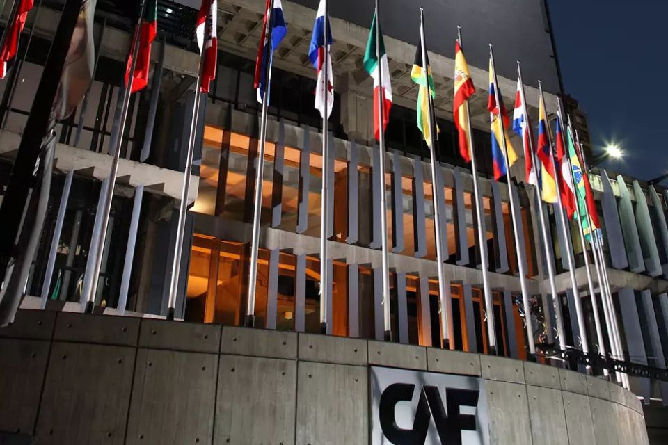 CAF ayuda en Venezuela