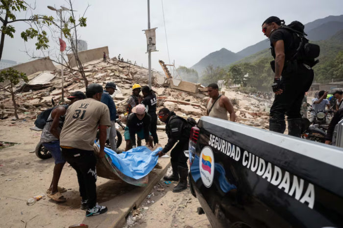 Cadáveres terremotos La Guaira Venezuela 25 junio 2026 cuerpos
