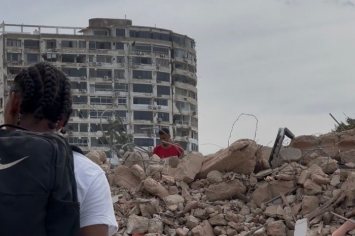 Terremotos La Guaira Playa Grande escombros