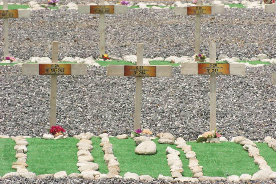 cementerio - La esperanza - muertos - terremoto