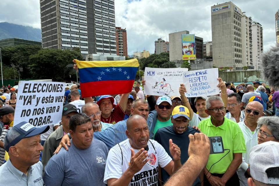 Protesta sindicatos Plaza Venezuela (1)