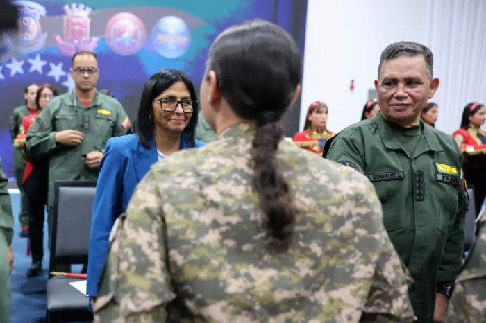 Delcy Rodríguez Gustavo González López militares