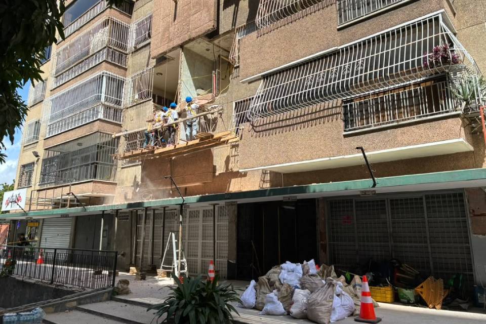 Reparaciones edificios terremotos