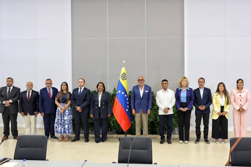 foto oficial diálogo 2026