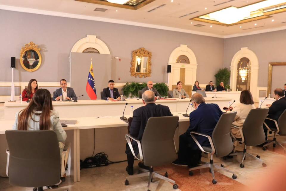 Diálogo segunda ronda